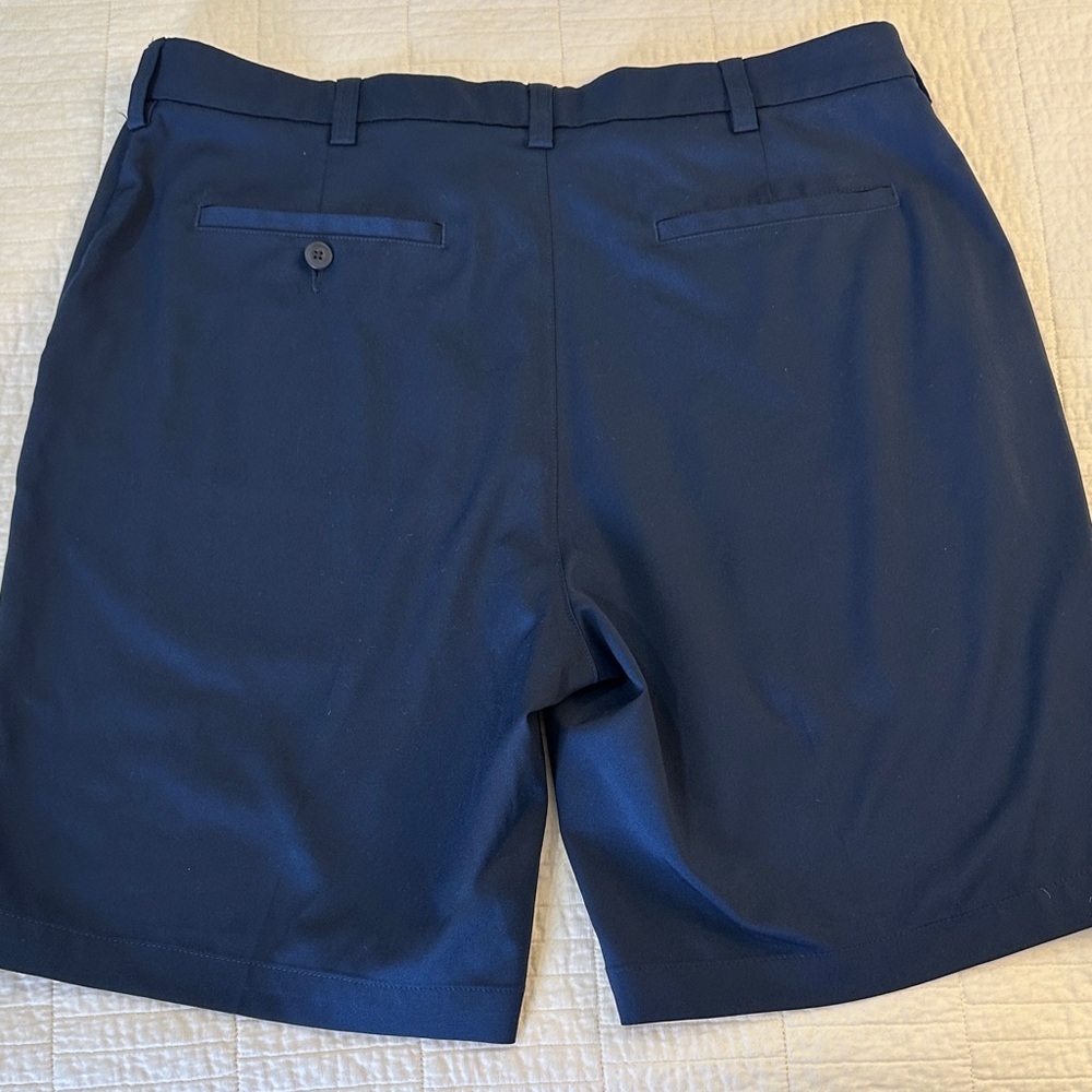 Roundtree & Yorke 36 Performance Short Navy Blue Stretch Golf Business casual - Picture 3 of 5